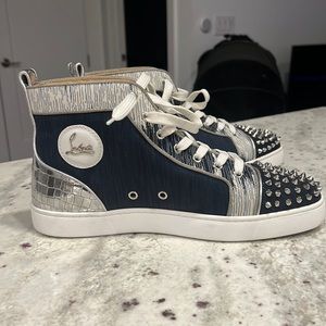 Like new Christian loubutin sneaker 10.5 blue denim spikes